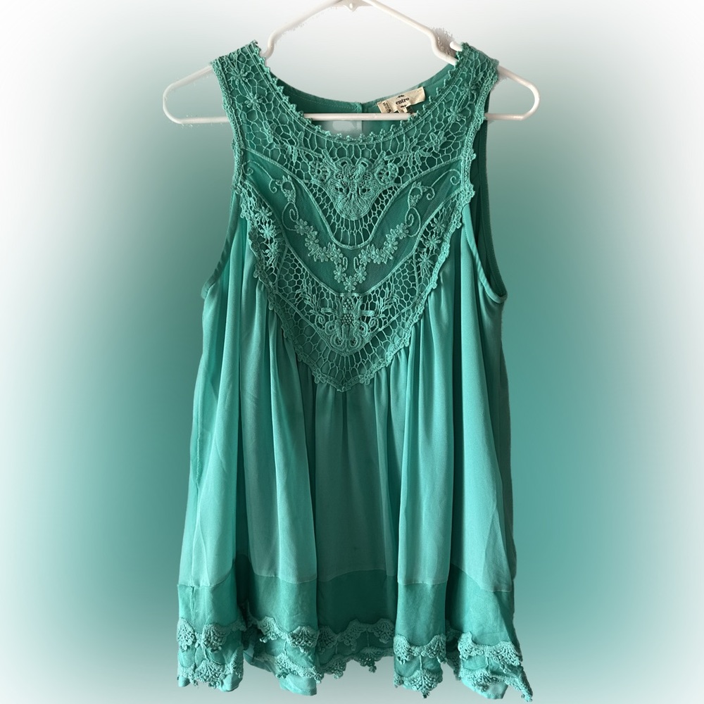 Size small flowy turquoise tank with embroidered details
